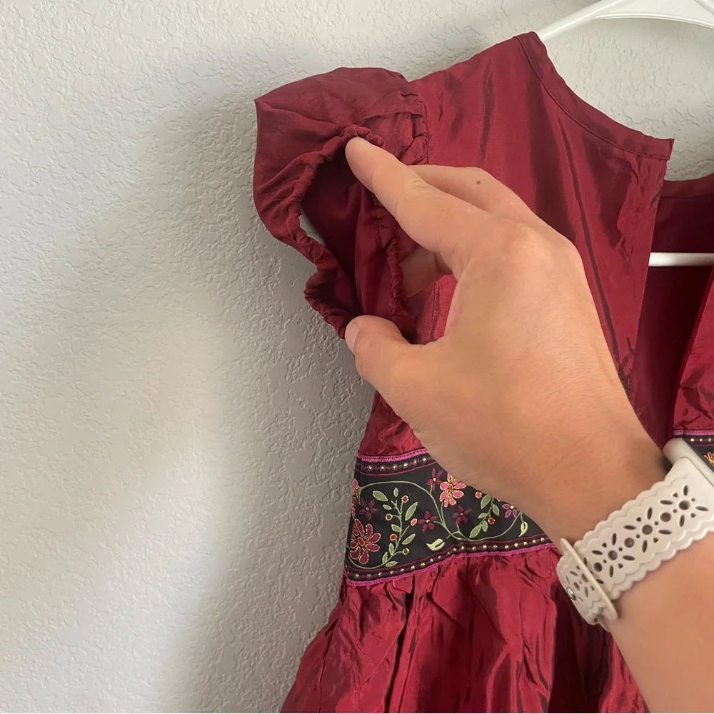 Hanna Andersson Girls Red Holiday Dress Puff Sleeve Embroidered Waist Size 6